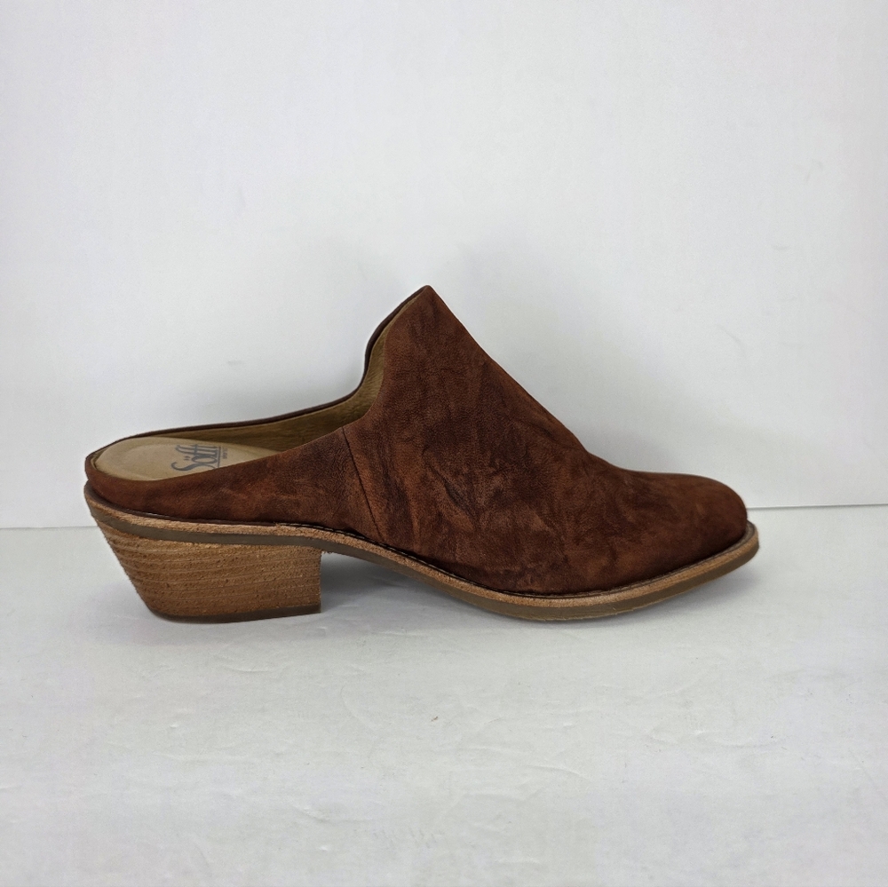 Sofft Ameera Cognac Suede Textured Western Shoes Leather Mule Clogs Size 8.5M - Picture 13 of 16